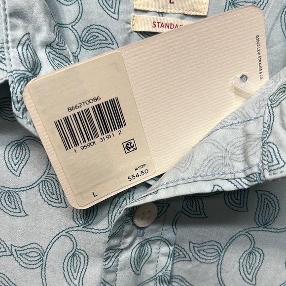 NWT-Levi's | Starlight Blue Swirly Florals Pocket Short-Sleeve Button-Up - Men - Picture 6 of 8
